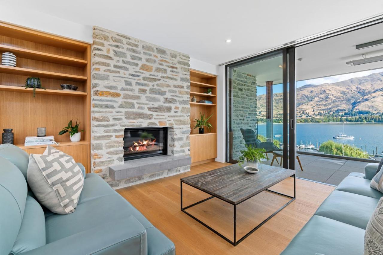Luxurious Lakefront Penthouse Ванака Экстерьер фото