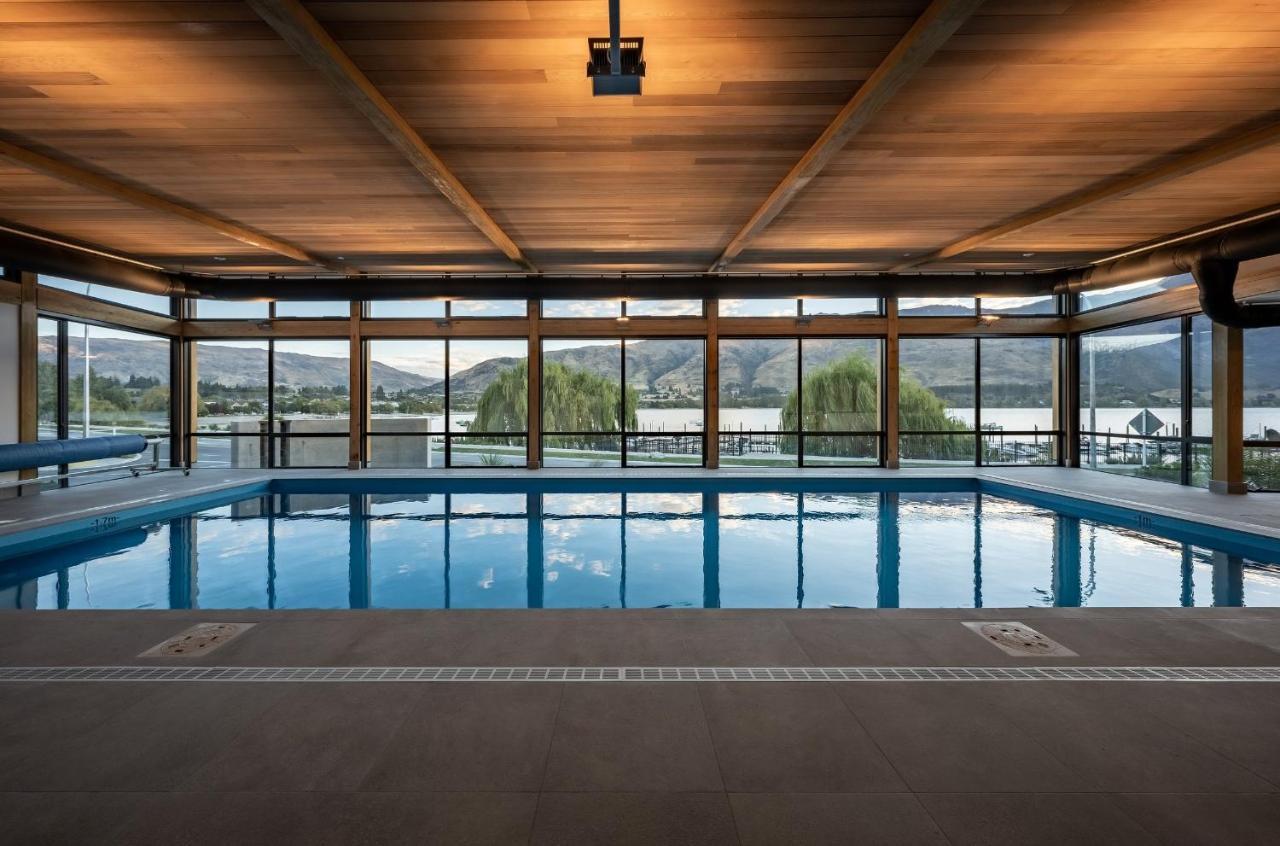Luxurious Lakefront Penthouse Ванака Экстерьер фото